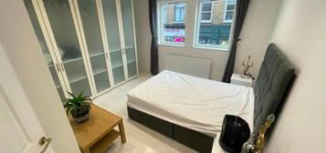 2 bed flat to rent