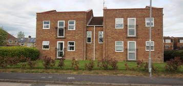 Flat to rent in Broughton Grange, Lawns SN3