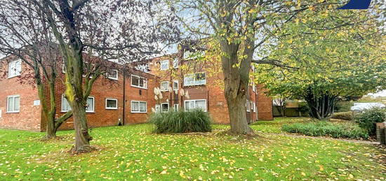 Flat for sale in Robina Court, London Road, Swanley BR8