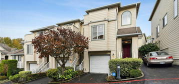 821 Sunset Boulevard NE UNIT E4, Renton, WA 98056