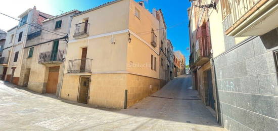 Casa o chalet en venta en Carrer Sant Magi, 1, 1, Cervera