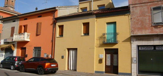 Casa indipendente in vendita in corso Italia