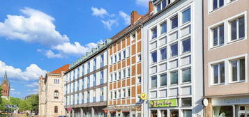 Ruhige Dachgeschosswohnung mit Ausblick am Neustädter Markt