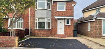 3 bedroom semi-detached house