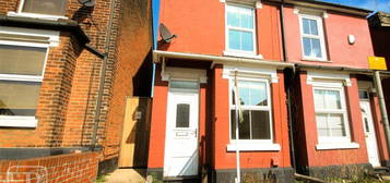 3 bedroom semi-detached house