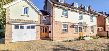 Detached house to rent in Beyton Road, Bury St Edmunds IP31