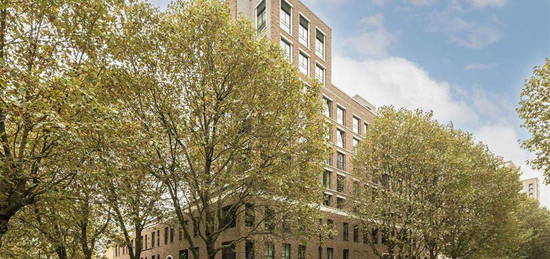 Flat for sale in Heygate Street, London SE17