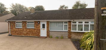 2 bedroom semi-detached bungalow for sale