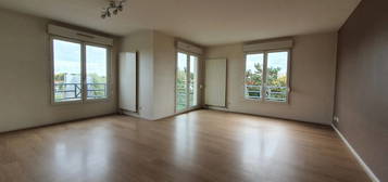 Appartement  à vendre, 3 pièces, 2 chambres, 73 m²