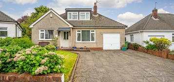 4 bed detached bungalow for sale