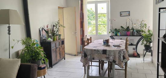 Maison 1 étage  à vendre, 3 pièces, 2 chambres, 78 m²