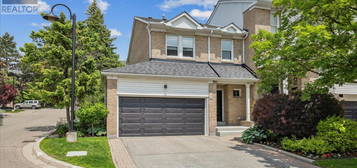 62 TAMARACK CIRCLE, Toronto (Kingsview Village-The Westway), Ontario