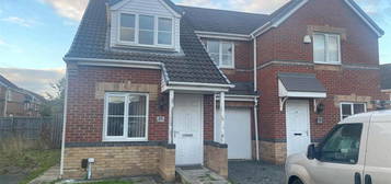 3 bedroom detached house to rent