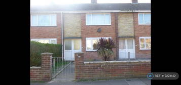 2 bedroom terraced house