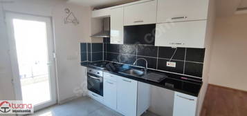 TUANA"DAN DURALİLER MAH.SİTE İÇERİSİNDE 2+1 90M2 KİRALIK DAİRE