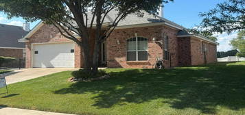 55 Cottonwood Ln, Canyon, TX 79015