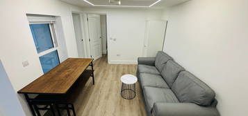 Flat to rent in Rita Rd, London SW8