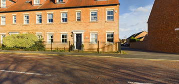 6 bed detached house for sale