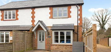 3 bedroom semi-detached house