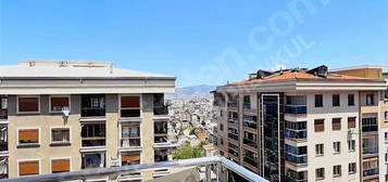 TAHSİN YAZICI MAH. 3+1 137 M2 ASANSÖRLÜ,OTOPAARKLI SATILIK DAİRE