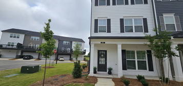 49 Cobalt Ln, Newnan, GA 30265