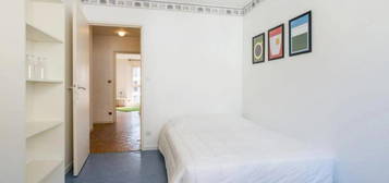 Chambre de service meublée  à louer, 5 pièces, 5 chambres, – m²