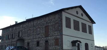 Rustico, nuovo, 600 m², Borzano, Albinea