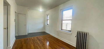 45-25 48th St Unit 5E, Woodside, NY 11377