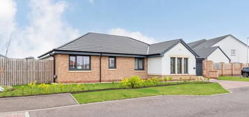 3 bed detached bungalow for sale