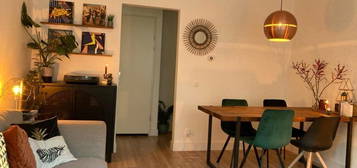 Appartement in Oost voor werkend stel of single