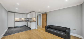 2 bedroom flat