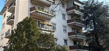 Appartamento in vendita in via Vittorio Veneto, 71