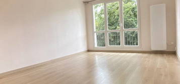 Appartement  à louer, 3 pièces, 2 chambres, 67 m²