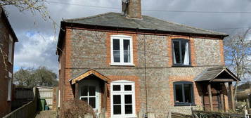 2 bedroom semi-detached house