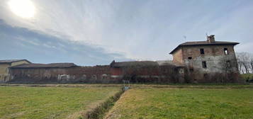 Proprietà rustica in vendita in via Milano, 119