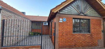 Casa en Alquiler Dorrego, Guaymallen