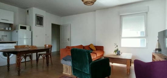 Location appartement 3 pièces 58 m²