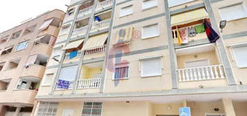 Apartamento en Carrer de Giner de los R&#xED;os, 23