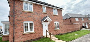 3 bedroom detached house