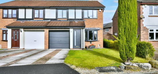 3 bedroom semi-detached house for sale