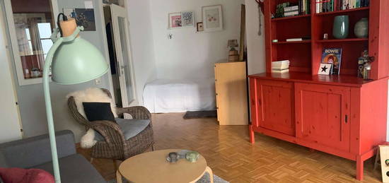 Stilvolle 1-Zimmer-Wohnung mit Balkon in Köln Porz