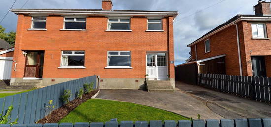 81 South Sperrin, Belfast, BT5 7HW