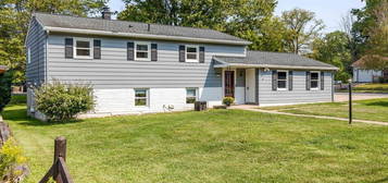 2535 Lincoln Dr, Montoursville, PA 17754