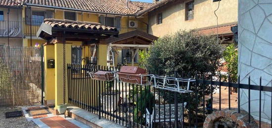 Casa indipendente in vendita a Mortara