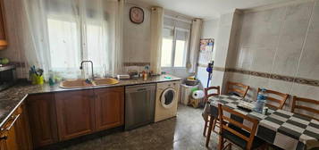 Piso en venta en  Vicent Zaragoza Romeu, Silla