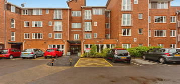 Flat for sale in Peter Street, Hazel Grove, Stockport, Cheshire SK7