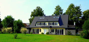 3-Raum WHG mit Balkon, Gartenblick u 2 Bädern (m.Wanne) in Putbus