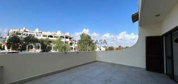 Apartamento T1 Santa Eulalia