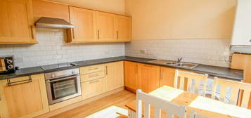 3 bedroom flat