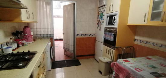 Piso en venta en Puerta de Murcia - Colegios